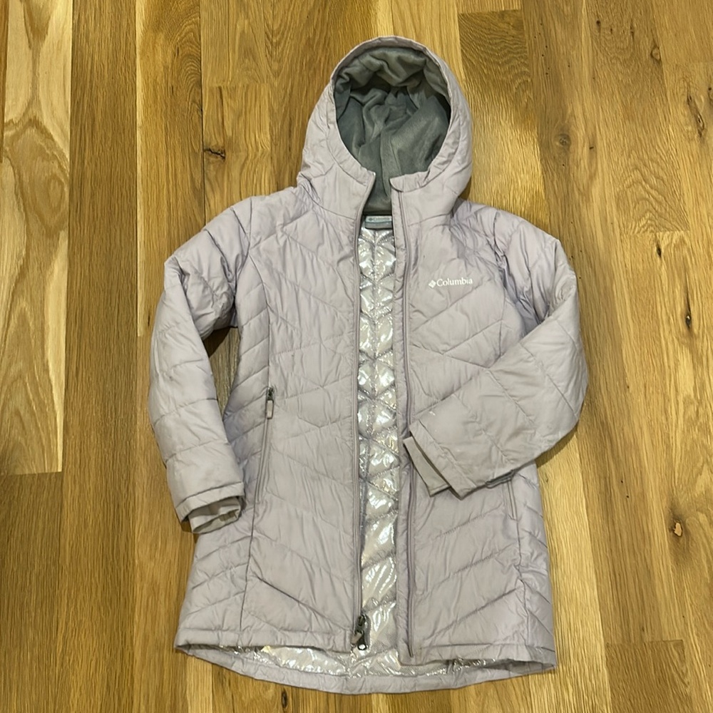 Columbia Girls Puffer Jacket in Snowdrift size Medium 10/12